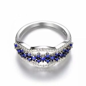Silver and blue sapphire elegant ring
